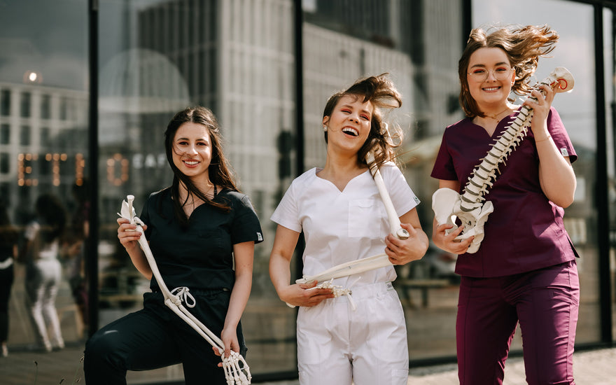 Biały fartuch kitel medyczny kosmetyczny dla studentów SpaWear - Łódź