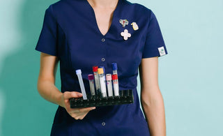 Bawełniany fartuch laboratoryjny na studia