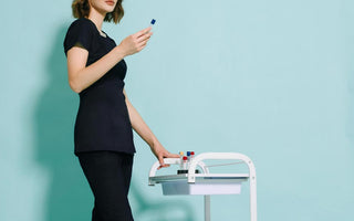 Bawełniany fartuch laboratoryjny na studia medyczne