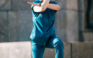 Scrubsy medyczne damskie z najlepszych tkanin - wszystko, co powinnaś wiedzieć