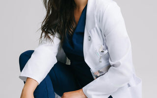 Rodzaje odzieży medycznej: Kompletny medyczne - przewodnik.